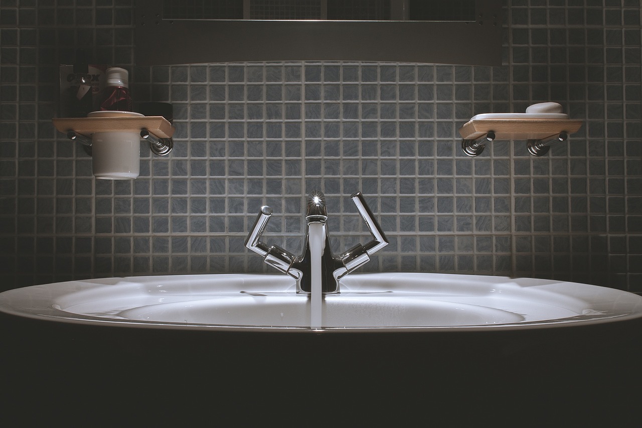 Astuces simples pour rénover une salle de bain