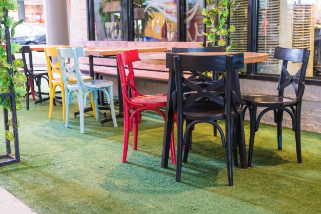 Une terrasse en gazon synthétique, une idée extraordinaire