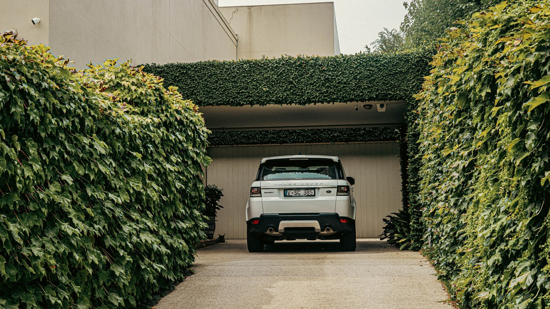 Remplacement de porte de garage : optez pour l'aluminium