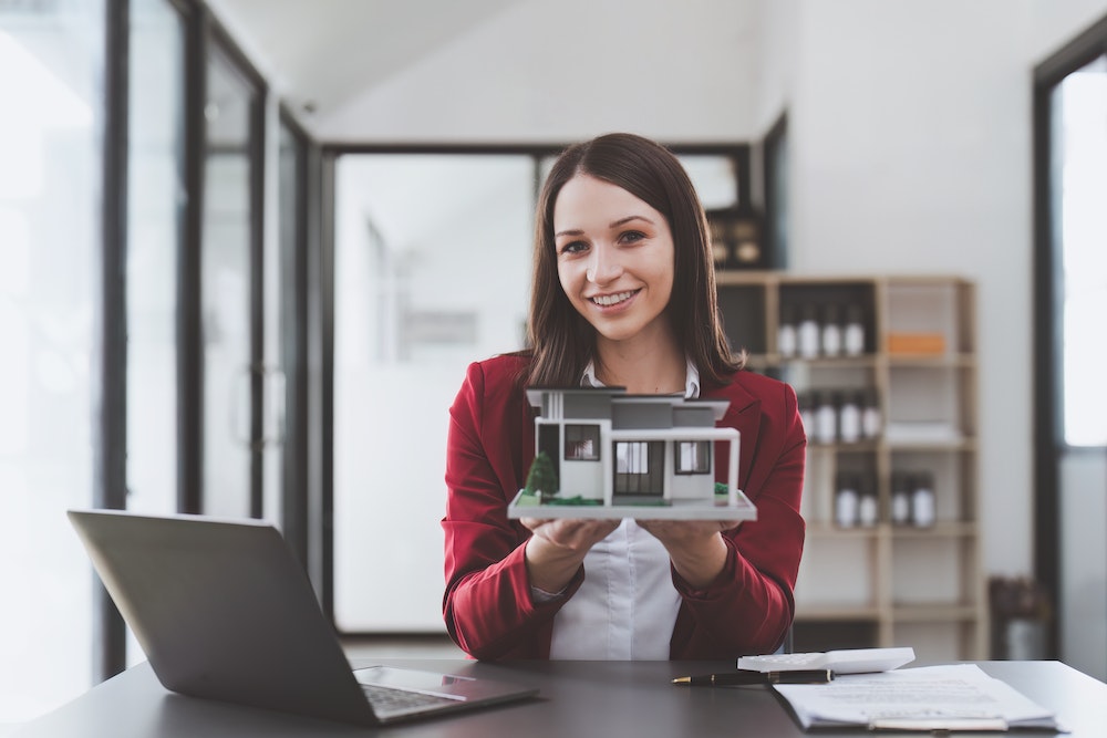 Comparateurs de bureaux à louer : Acteurs incontournables de l’immobilier moderne