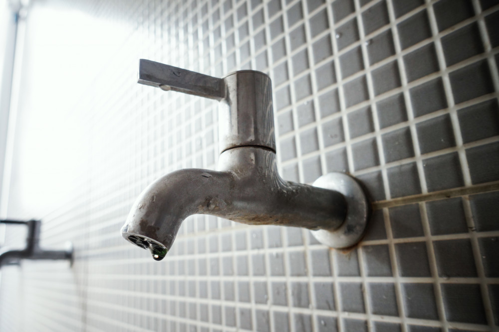 Recherche fuite d’eau : assurance, dégâts des eaux, prix