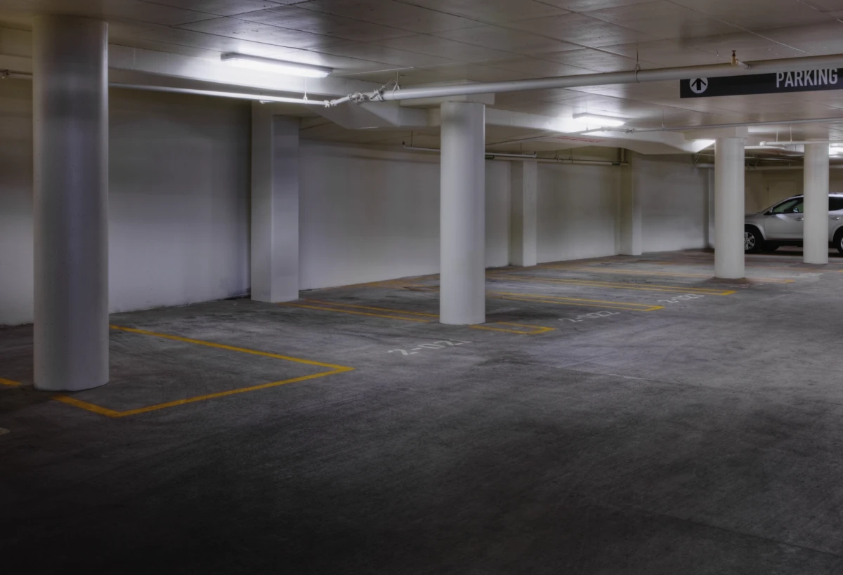 Investir dans une place de parking : un placement rentable et sécurisé