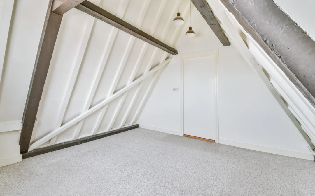 Transformez votre grenier en espace de vie : Le guide ultime pour maximiser votre surface habitable
